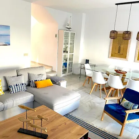 Playa Paloma House 8pax